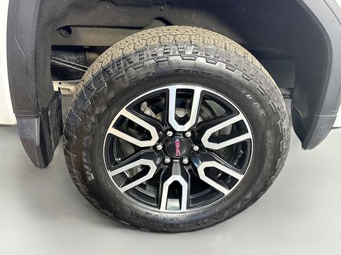 Used 2021 GMC Sierra 1500 AT4 image 32