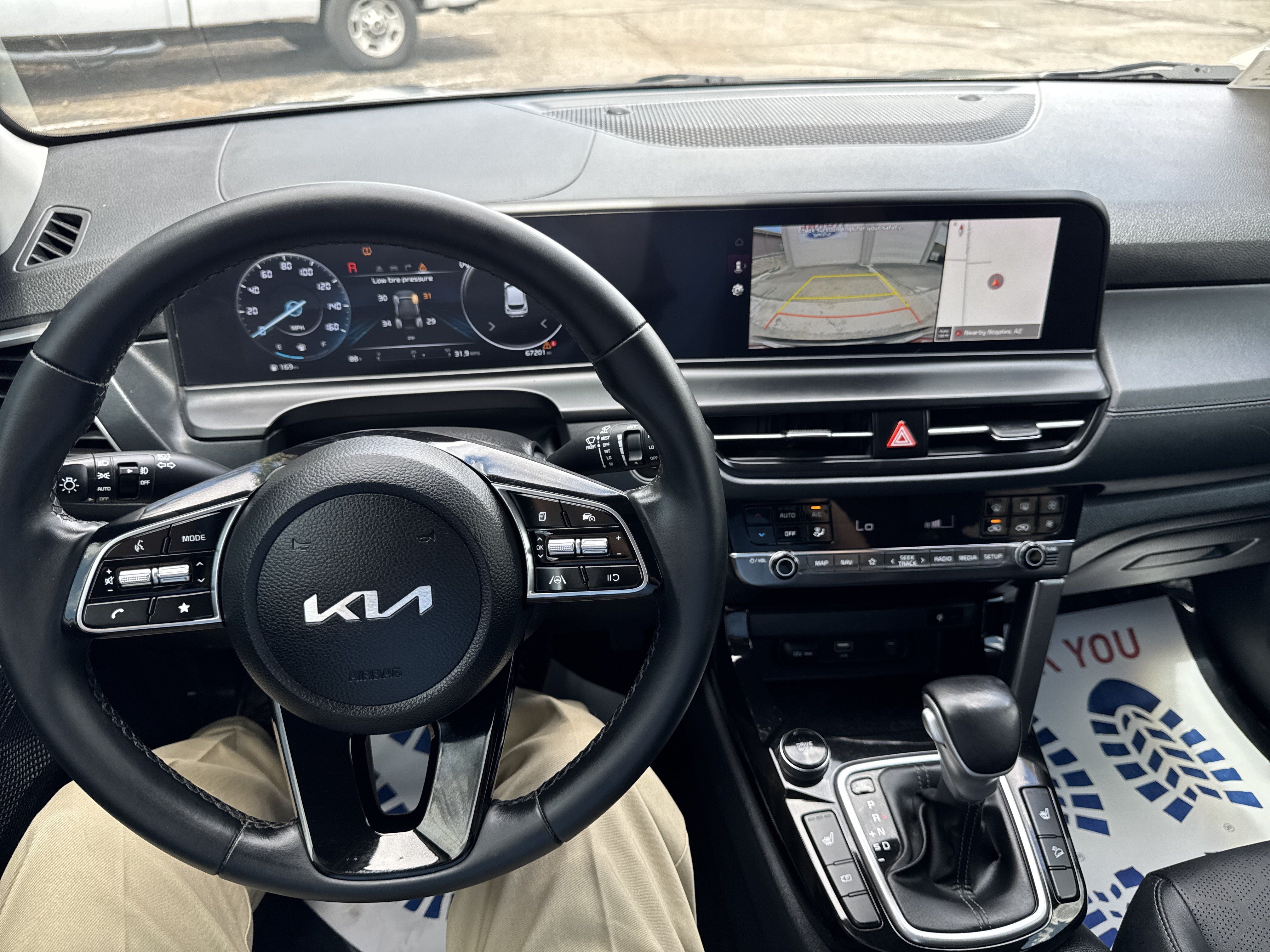 Used 2024 Kia Seltos EX FWD image 31