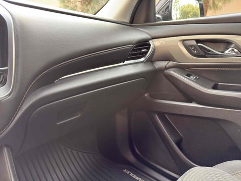 Used 2020 Chevrolet Traverse LS image 47