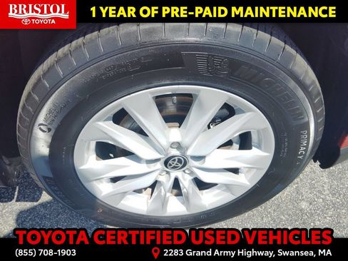 Certified 2024 Toyota Corolla Cross LE AWD/4WD image 9