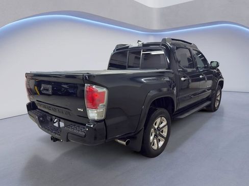 Used 2016 Toyota Tacoma Limited image 6