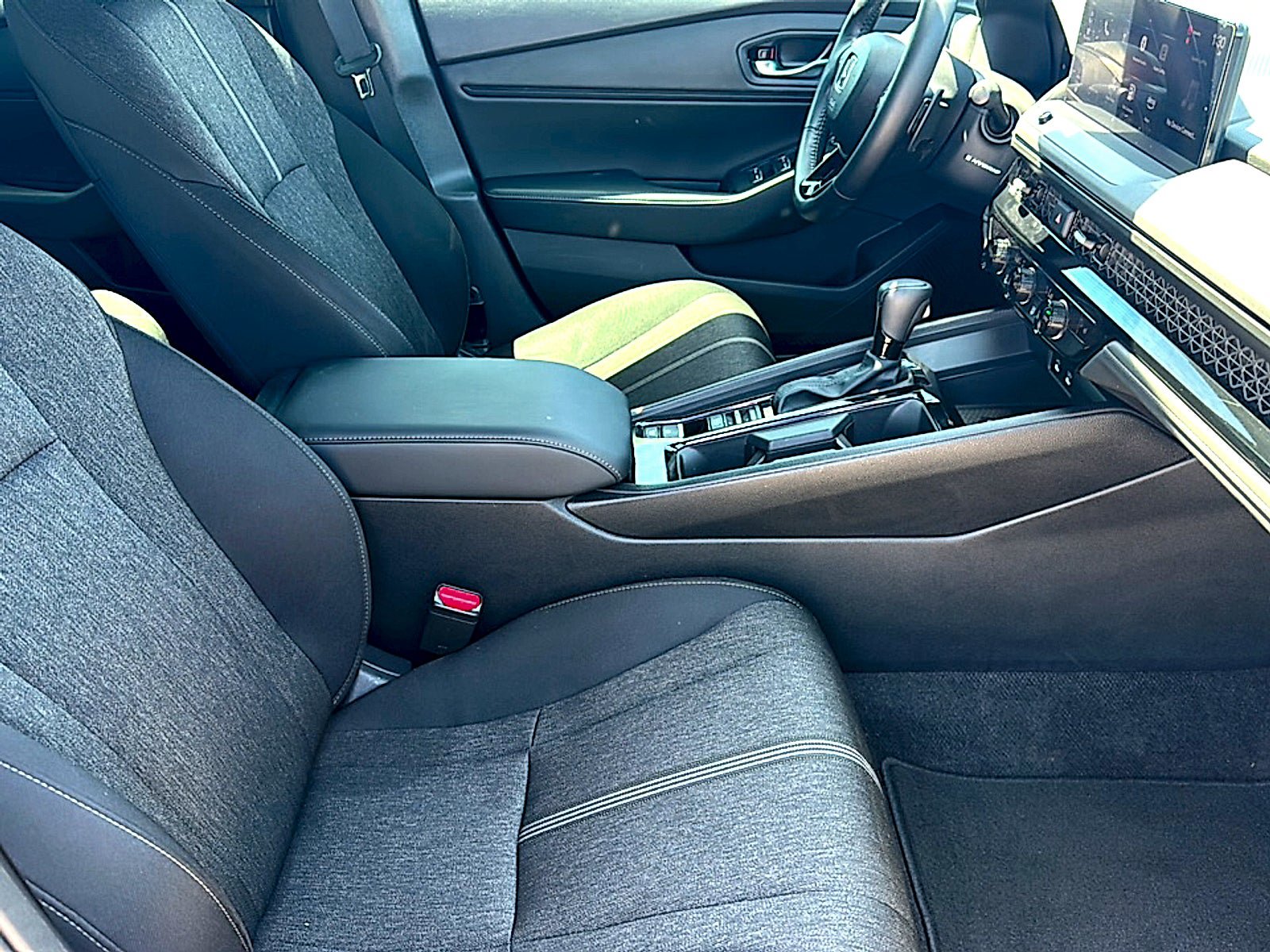 Used 2025 Honda Accord Sport image 23