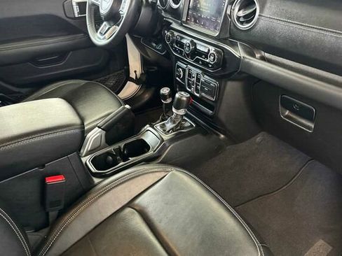 Certified 2023 Jeep Wrangler Unlimited Sahara AWD/4WD image 13