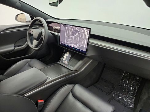 Used 2023 Tesla Model S Plaid AWD/4WD image 21