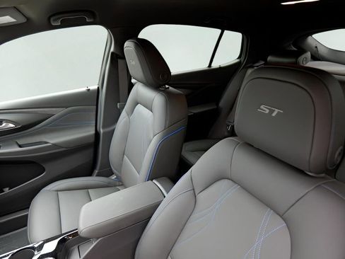 New 2026 Buick Envista Sport Touring w/ Convenience I Package image 10