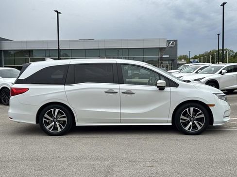 Used 2021 Honda Odyssey Touring image 4