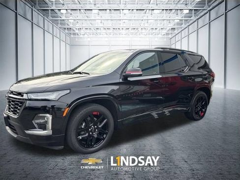 Used 2023 Chevrolet Traverse Premier w/ Redline Edition AWD/4WD image 29