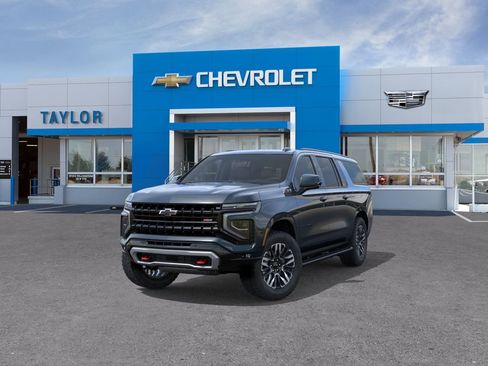 New 2026 Chevrolet Suburban Z71 AWD/4WD image 8