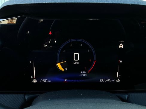 Used 2025 Chevrolet TrailBlazer LT image 33