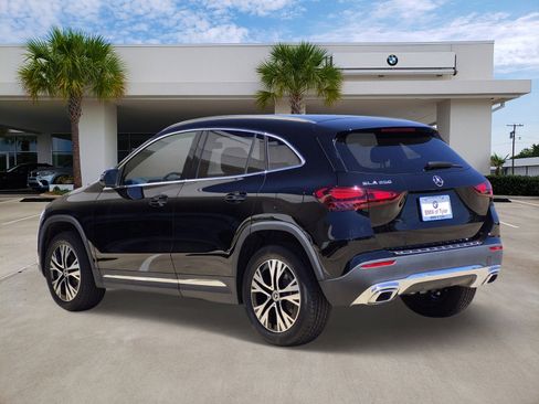Used 2025 Mercedes-Benz GLA 250 image 6