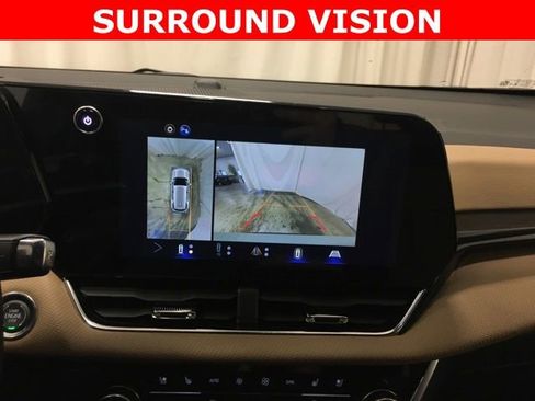 New 2026 Chevrolet Equinox ACTIV w/ Convenience Package III AWD/4WD image 17