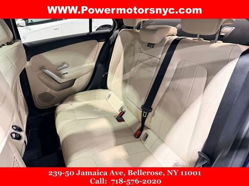 Used 2020 Mercedes-Benz A 220 A 220 image 9