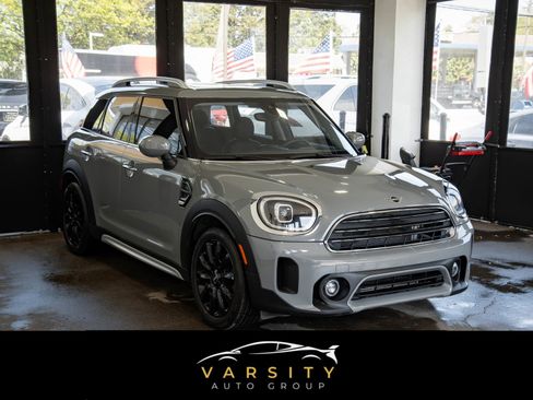 Used 2023 MINI Cooper Countryman FWD image 3