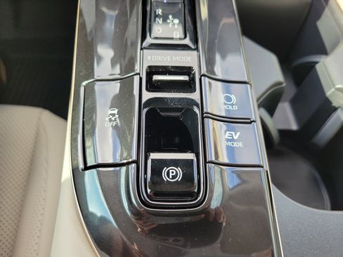 New 2026 Toyota Crown Limited w/ Advanced Technology Package image 26