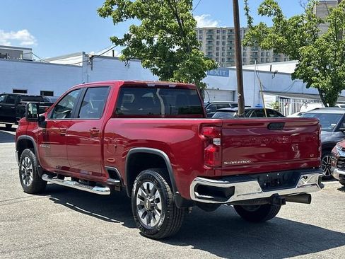 Used 2021 Chevrolet Silverado 2500 LT w/ All Star Edition AWD/4WD image 4