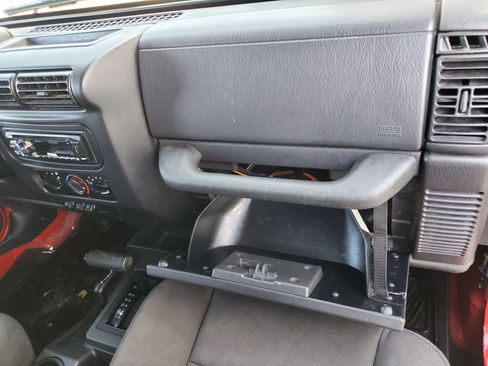 Used 2006 Jeep Wrangler Sport image 42