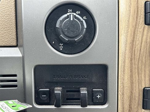 Used 2011 Ford F150 Lariat w/ Lariat Plus Pkg image 26