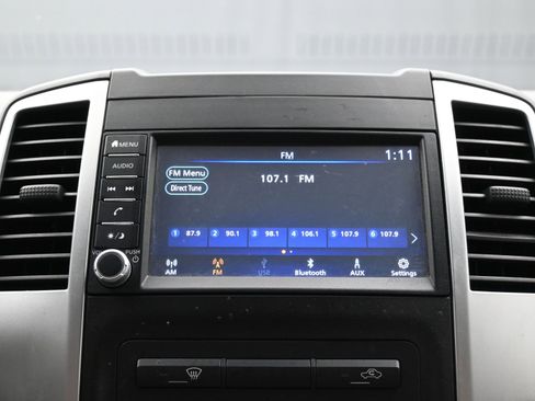 Used 2020 Nissan Frontier SV image 31