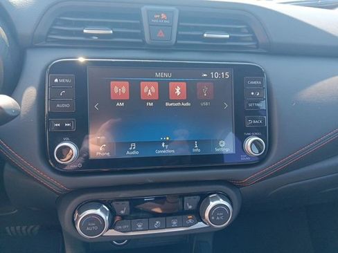 New 2025 Nissan Versa SR w/ Trunk Package image 16