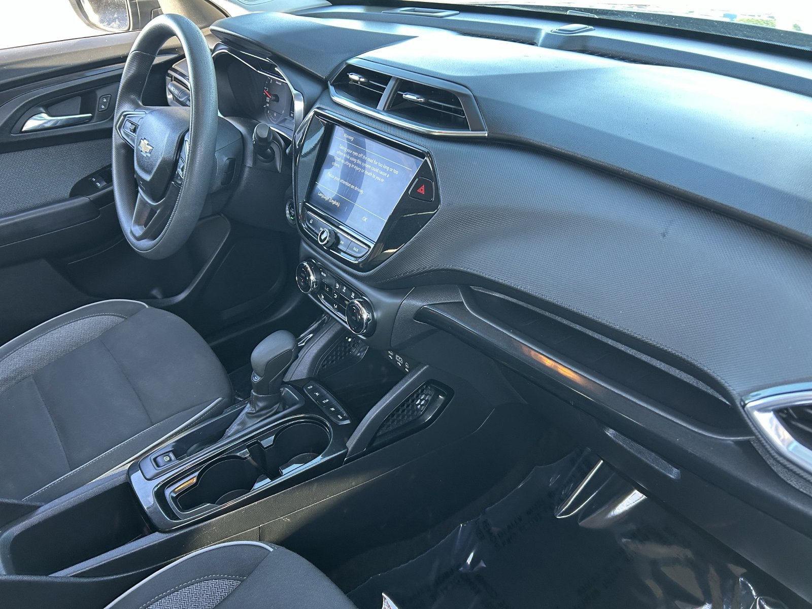 Used 2023 Chevrolet TrailBlazer LT w/ Convenience Package AWD/4WD image 13