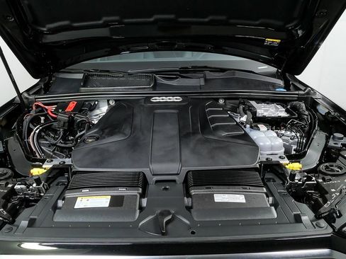 Used 2023 Audi Q7 2.0T Premium w/ Towing Package image 34