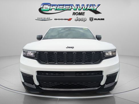 New 2025 Jeep Grand Cherokee L Limited w/ Black Appearance Package image 3