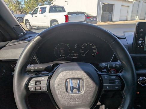 Used 2023 Honda CR-V Sport Touring image 31