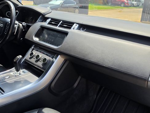 Used 2017 Land Rover Range Rover Sport HSE Dynamic AWD/4WD image 34