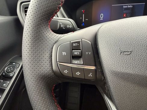 Certified 2025 Ford Escape ST-Line AWD/4WD image 25