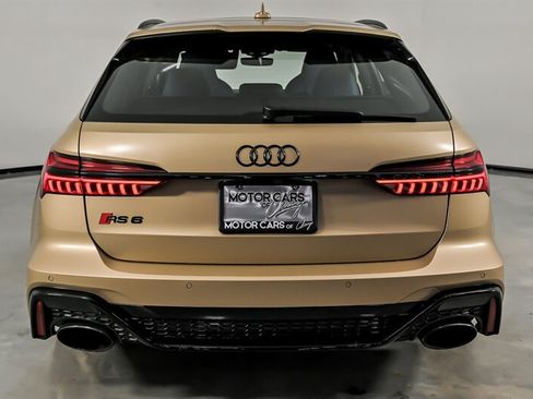 Used 2024 Audi RS 6 performance AWD/4WD image 9