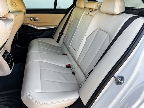 Certified 2023 BMW 330i Sedan w/ Premium Package image 26