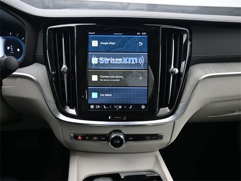 Used 2024 Volvo S60 B5 Ultimate image 12