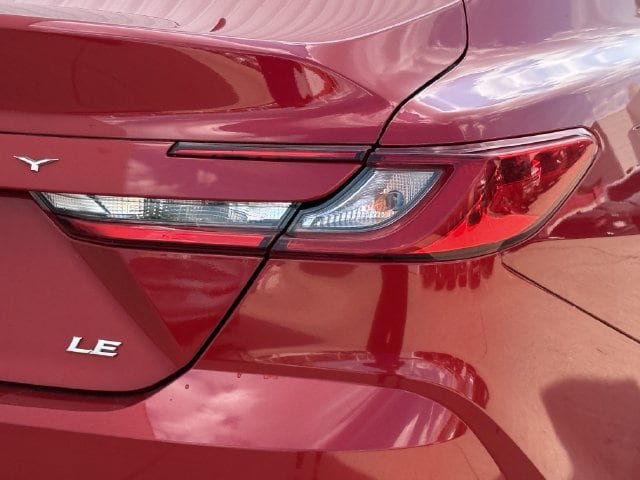 Used 2025 Toyota Camry LE FWD image 7