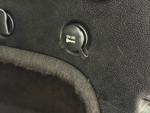 Used 2018 Jeep Grand Cherokee Altitude image 6