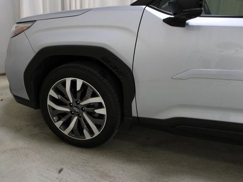 Used 2025 Subaru Forester Touring w/ Popular Package - Touring image 10