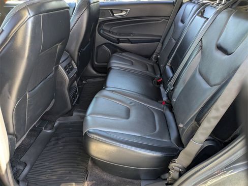 Used 2017 Ford Edge Titanium w/ Equipment Group 302A image 16