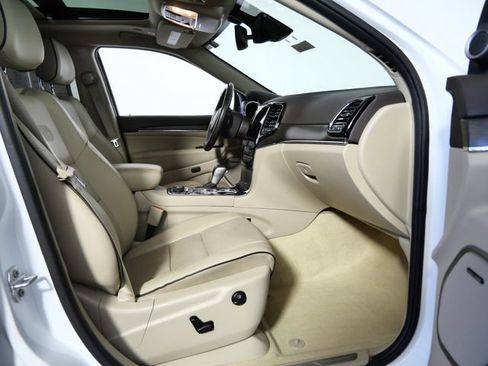 Used 2021 Jeep Grand Cherokee Overland image 10