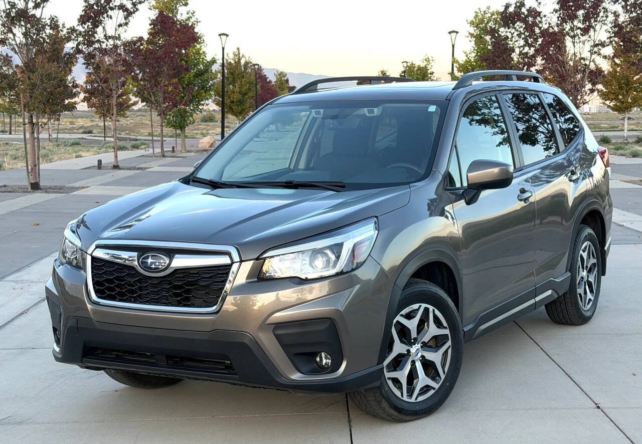 Used 2020 Subaru Forester Premium w/ Popular Package #1 AWD/4WD image 1