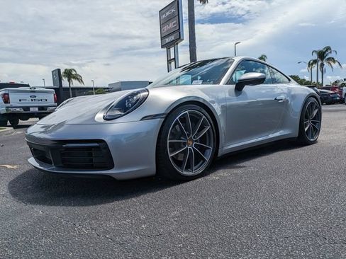 Used 2024 Porsche 911 Carrera RWD image 8