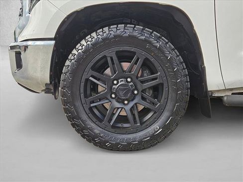 Used 2020 Toyota Tundra SR5 w/ SR5 Upgrade Package image 22