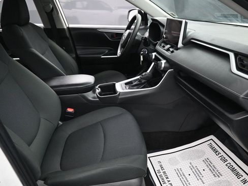 Used 2024 Toyota RAV4 LE image 33