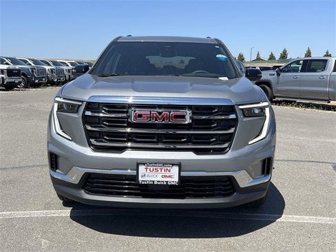 New 2025 GMC Acadia Elevation image 8