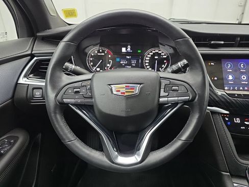 Used 2024 Cadillac XT6 Premium Luxury w/ LPO, Floor Liner Package AWD/4WD image 24
