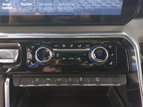 New 2026 GMC Sierra 3500 Denali w/ Denali Reserve Package image 21