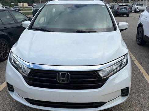Used 2021 Honda Odyssey EX-L image 2
