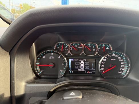 Used 2017 Chevrolet Silverado 1500 LT w/ All Star Edition AWD/4WD image 10