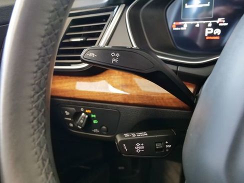 Used 2023 Audi Q5 2.0T Premium Plus w/ Premium Plus Package image 28