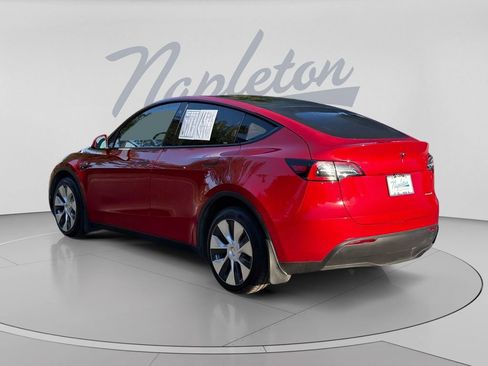 Used 2023 Tesla Model Y Long Range AWD/4WD image 9