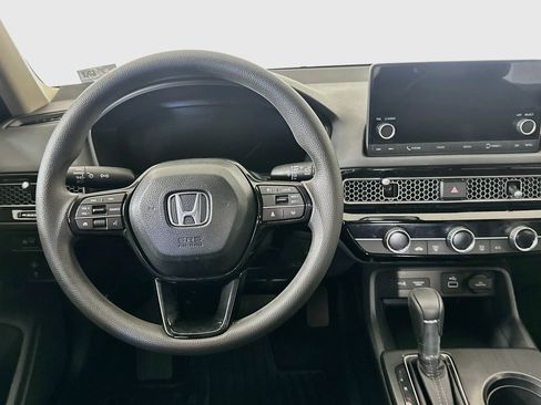 Used 2023 Honda Civic LX image 17