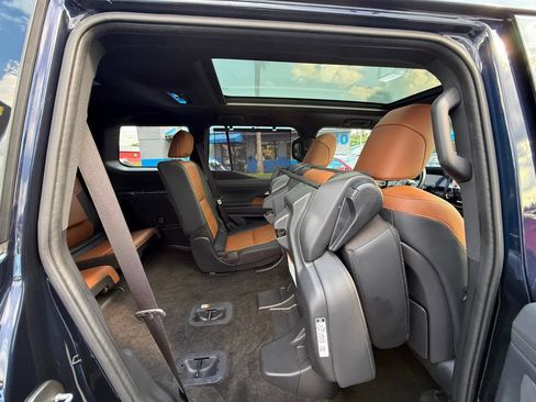 Used 2025 Lexus GX 550 AWD/4WD image 41